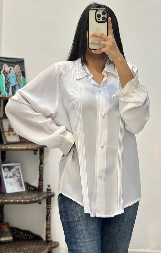 White detailing oversized shirt (42-44)