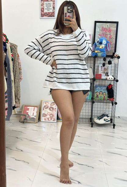 Oversized Korean sweater (40-42)