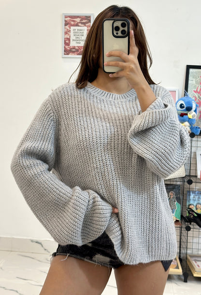 Oversized Korean sweater (42-44)