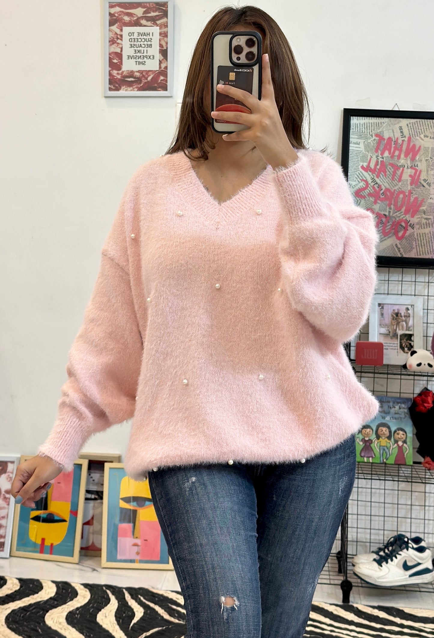 Pretty pearl oversized furry sweater (44-46)