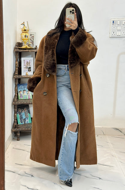 Heavy furry long coat (44-46)