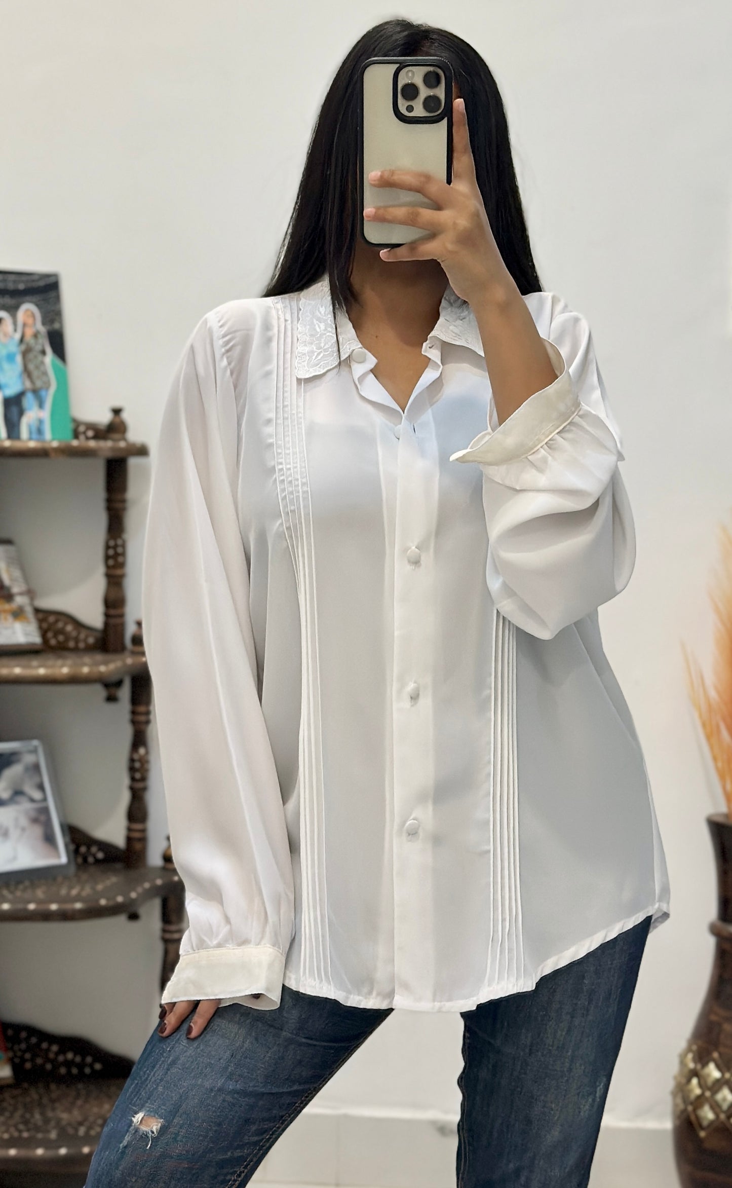 White detailing oversized shirt (42-44)