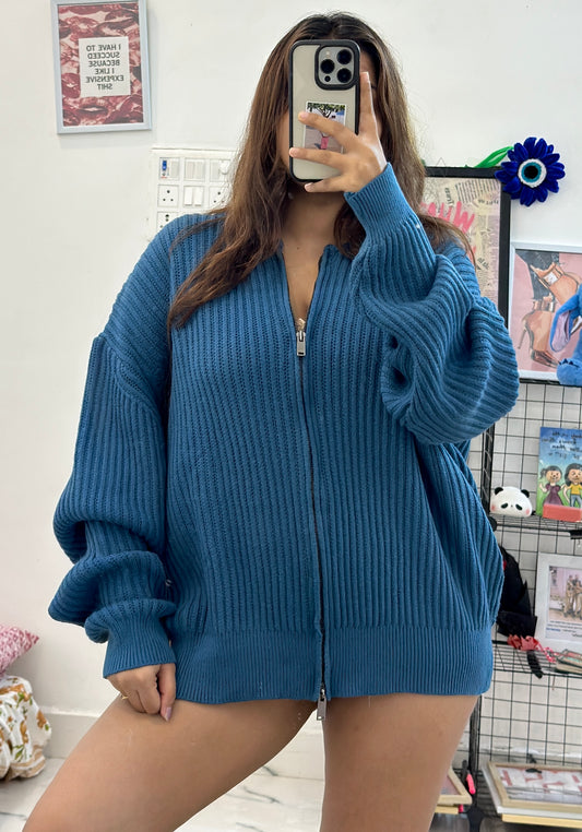 Oversized Korean zipper sweater (42-46)