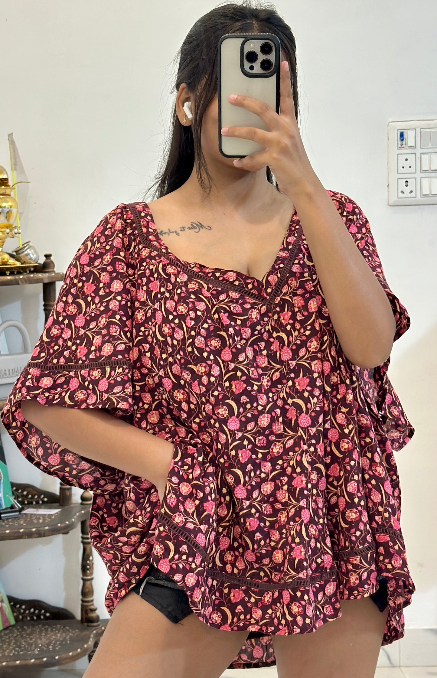 Oversized cotton top (48-50)