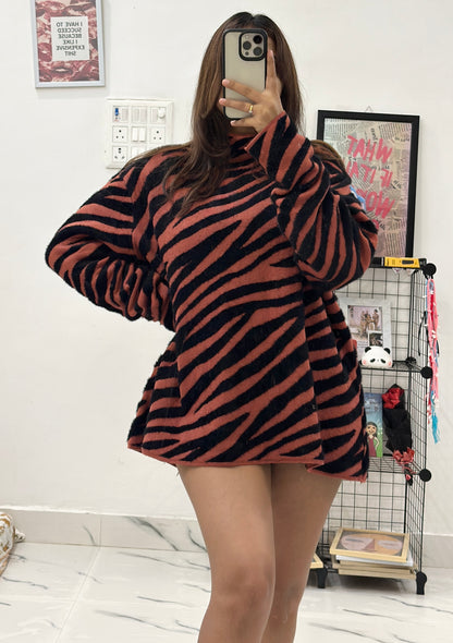 Oversized Korean sweater (42-44)