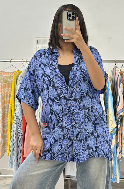 Pretty oversized shirt (40-42)