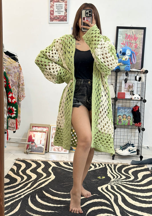 Heavy crochet shrug (46-48)
