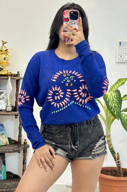 Pretty sweater (40-42)