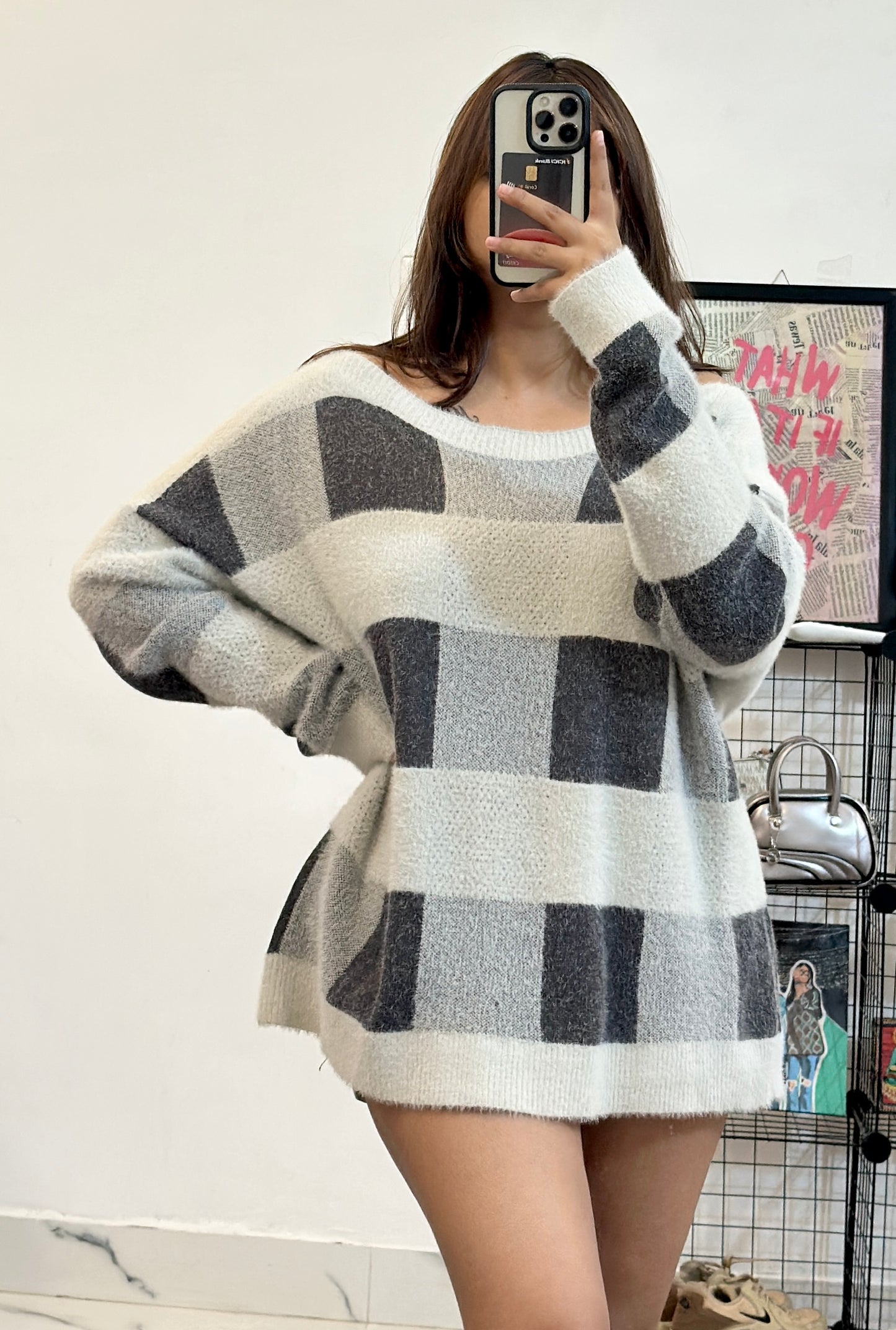 Oversized Korean furry sweater (46-48)