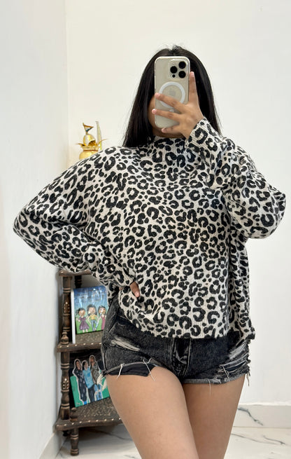 Korean oversized sweater (44-46)