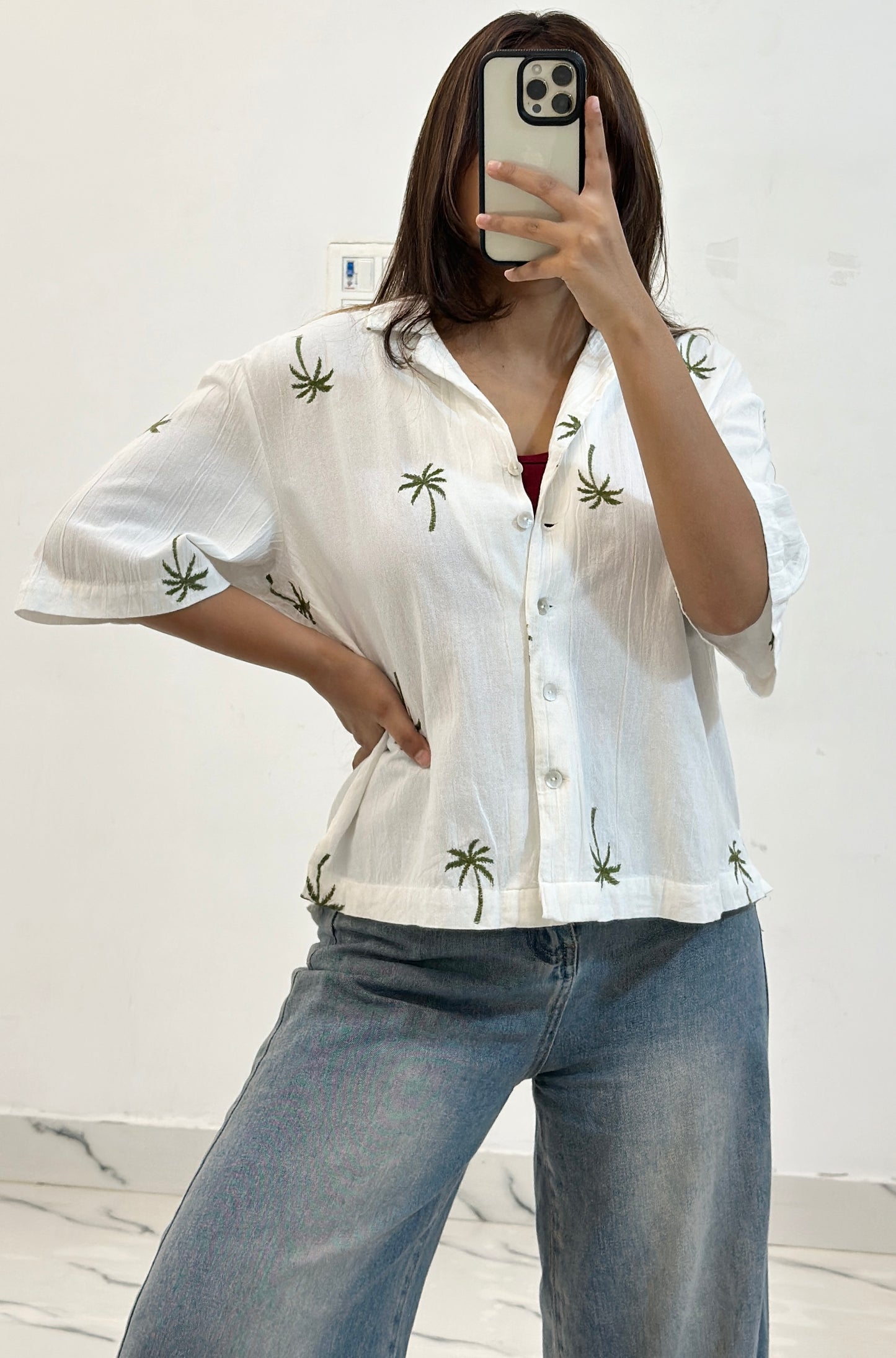 Cotton embroidered shirt (36-38)