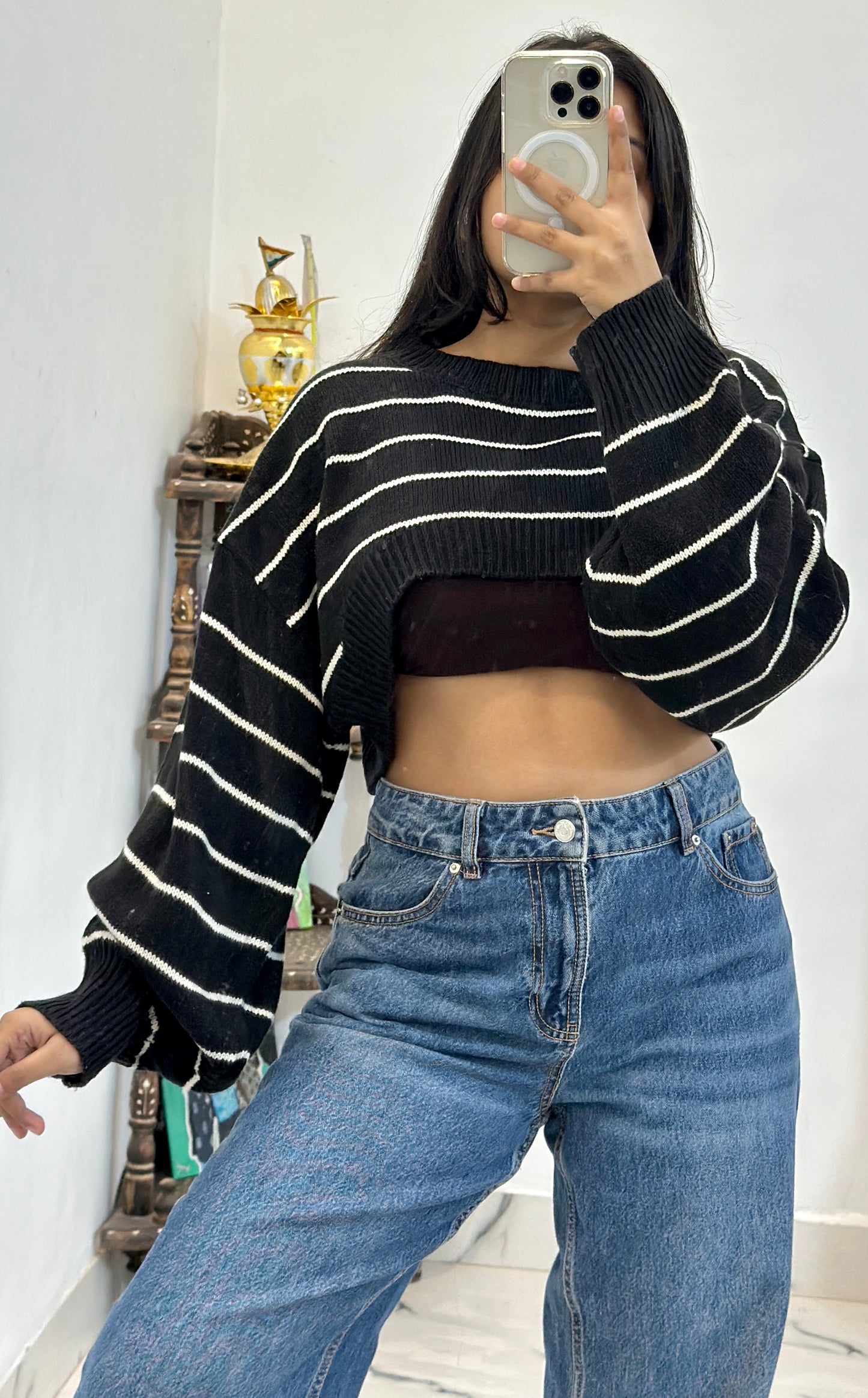 Korean crop sweater (freesize upto 44)