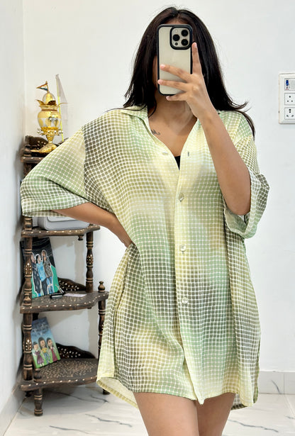 Oversized vintage shirt (42-44)
