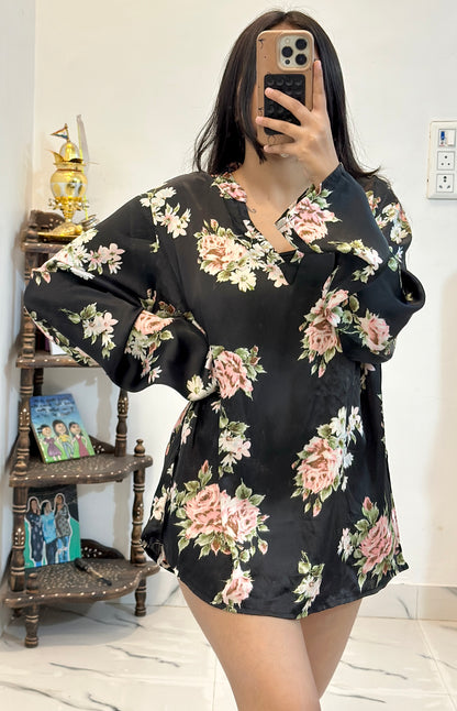 Oversized satin top (44-46)