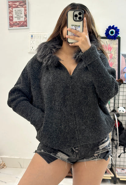 Oversized Korean sweater (38-40)