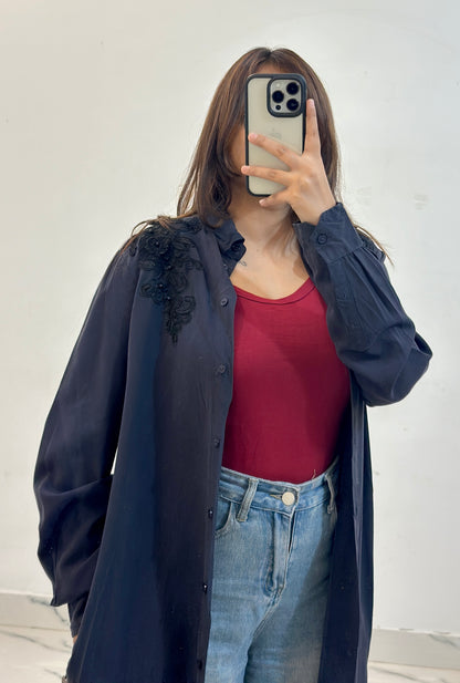 Long oversized shirt (38-40)