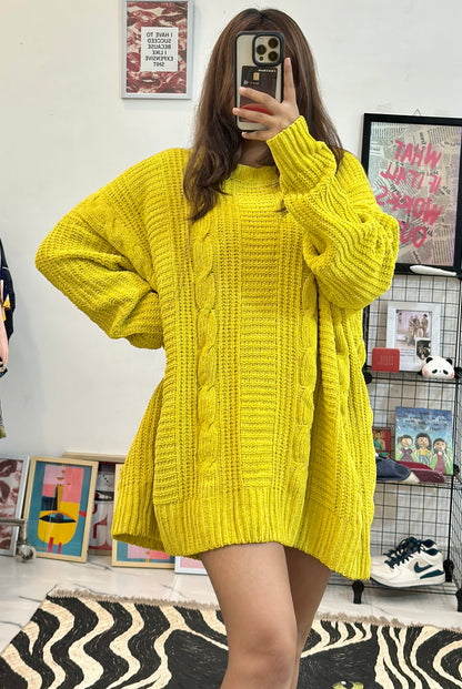 Oversized heavy Korean sweater (48-50)