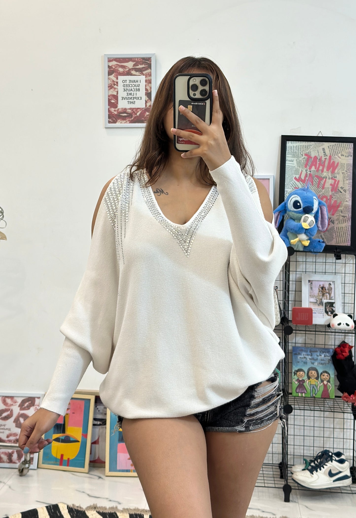 White oversized sweater (44-46)
