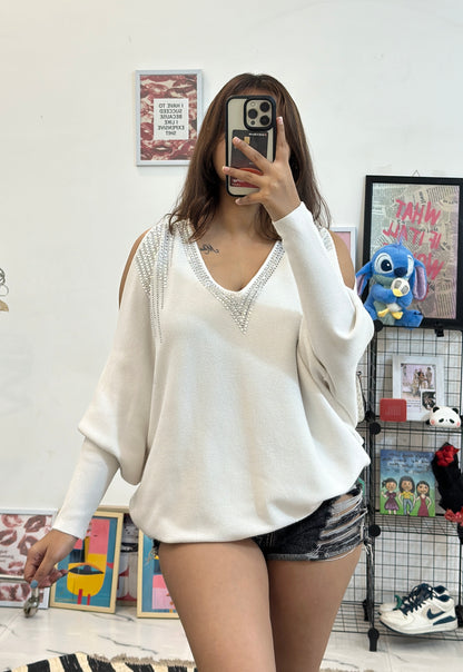 White oversized sweater (44-46)