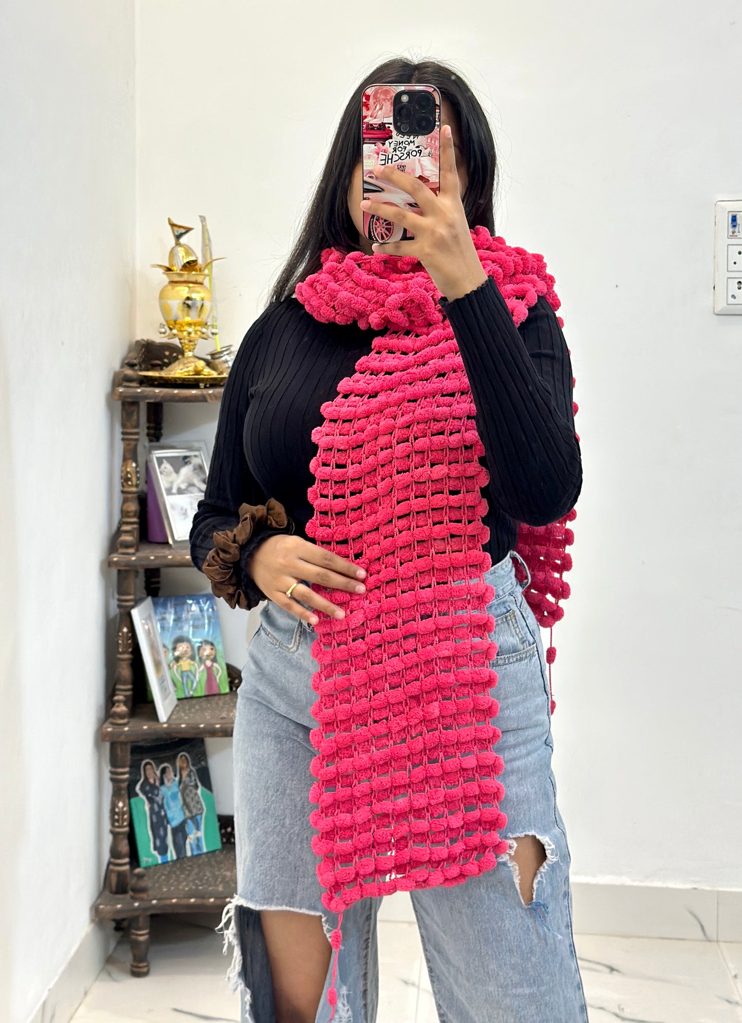 Woollen pretty muffler