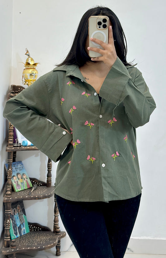 Linen embroidered shirt (38-40)