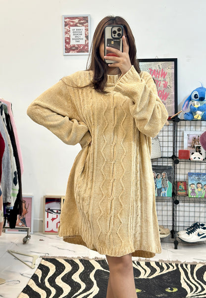Korean oversized sweater (48-50)