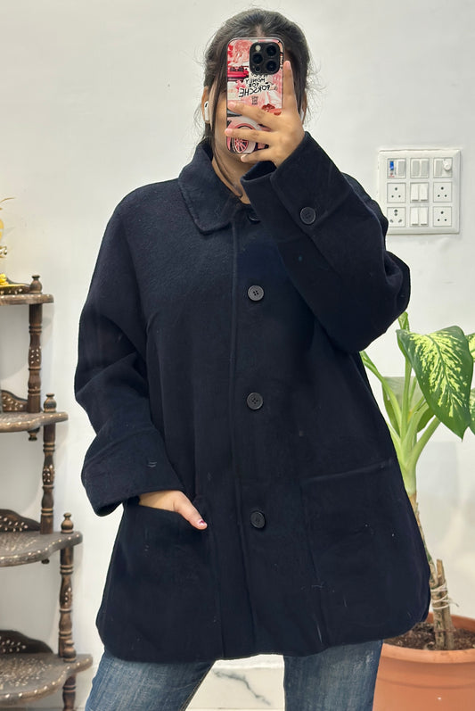 Black short coat (38-40)