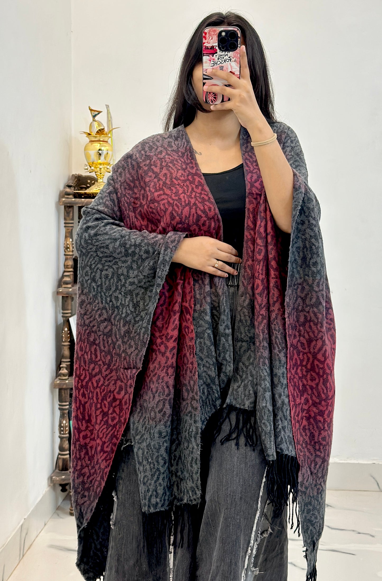 Woollen cape shawl