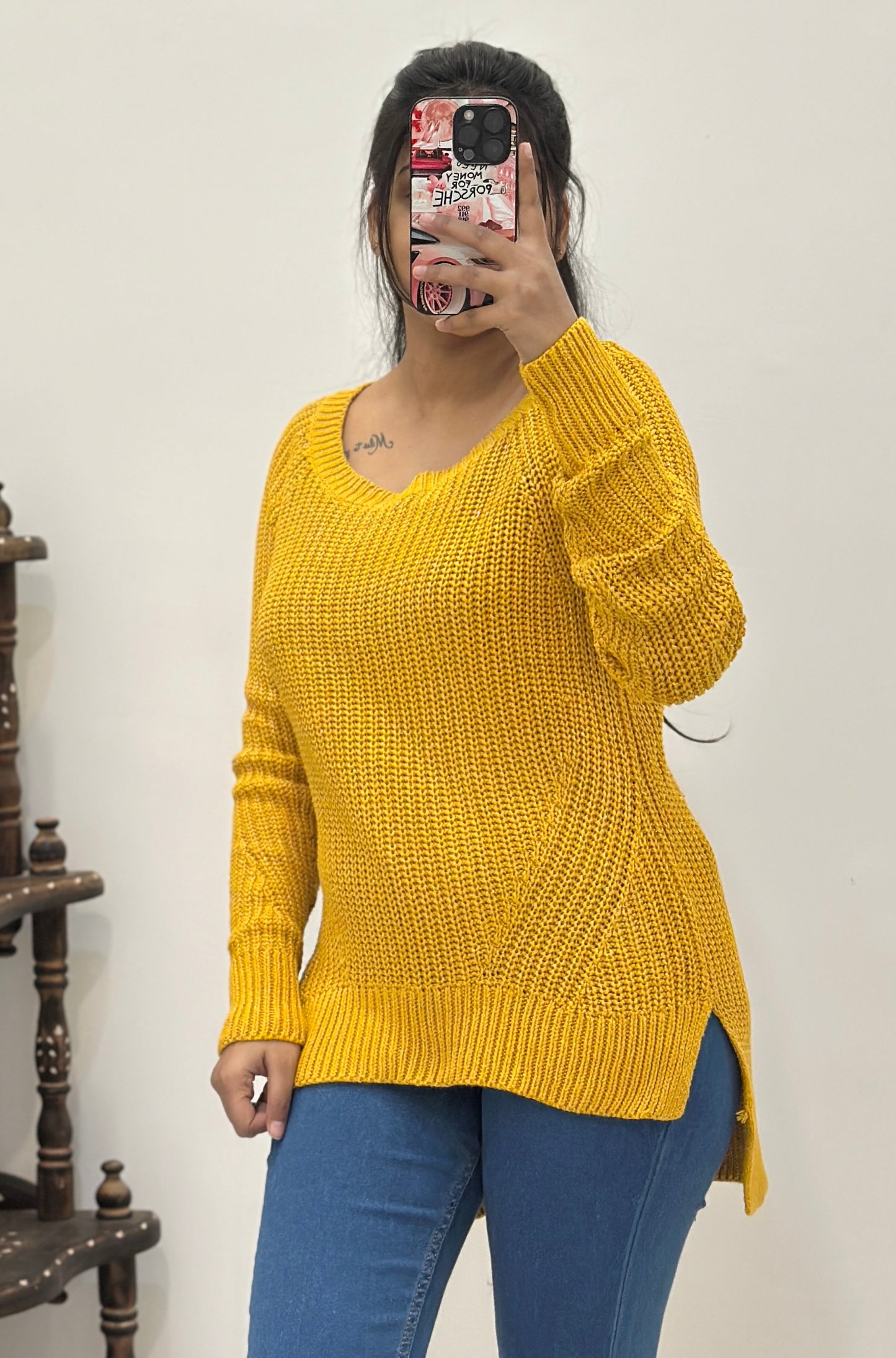 Yellow sweater (34-38)