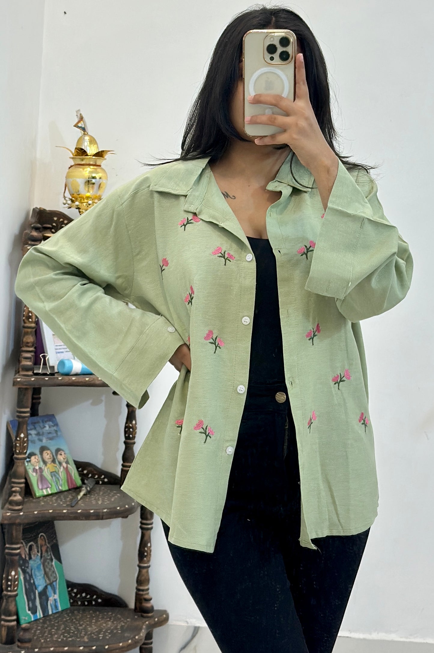 Linen embroidered shirt (38-40)