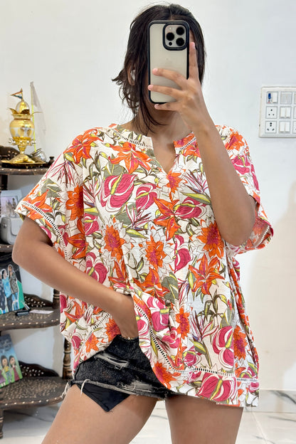 Pretty oversized top (42-44)