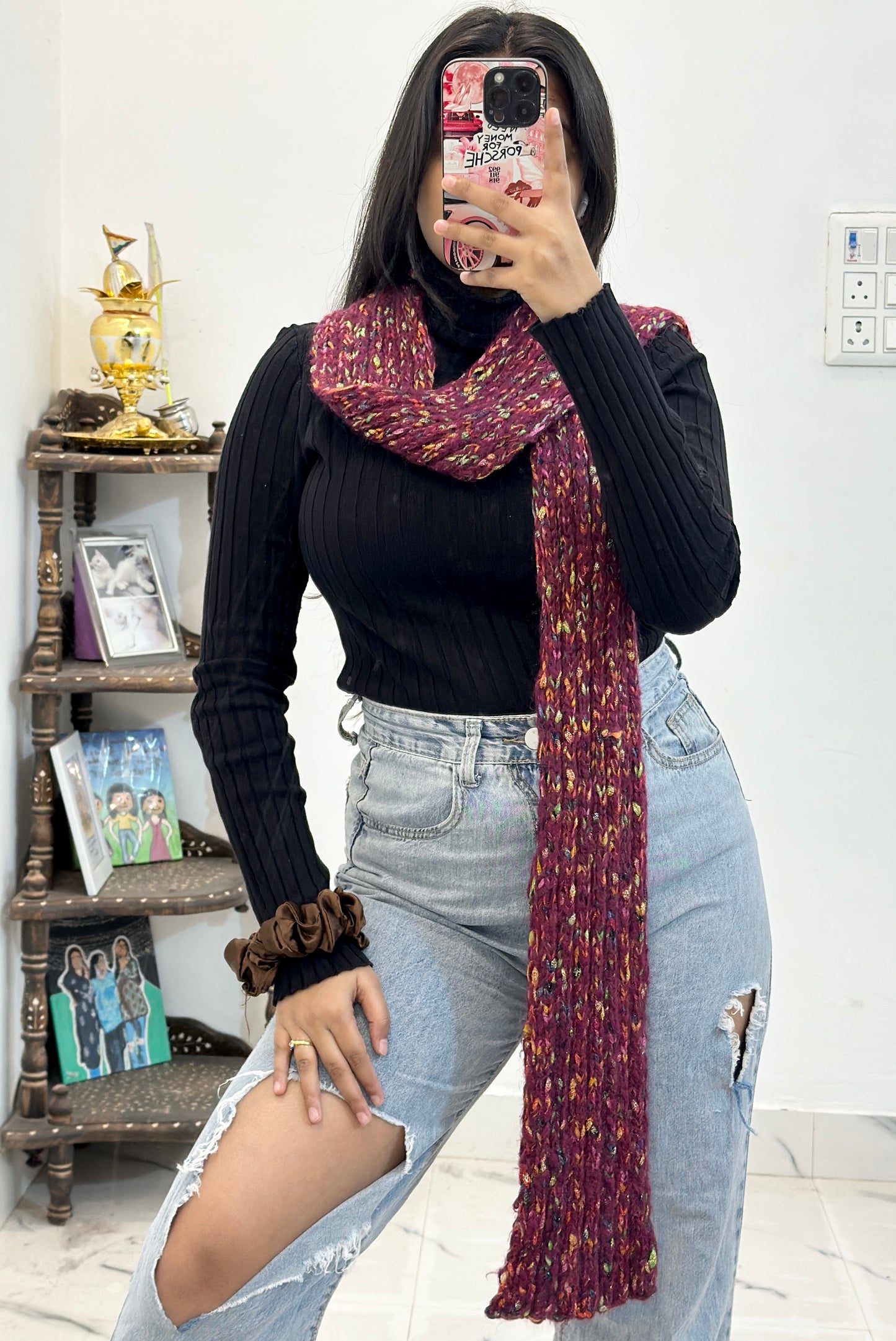 Woollen pretty muffler