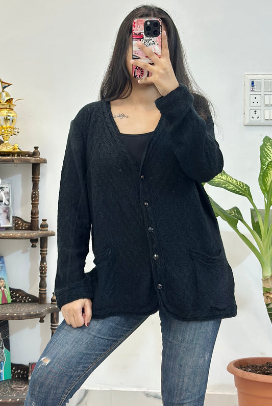 Black cardigan (38-40)