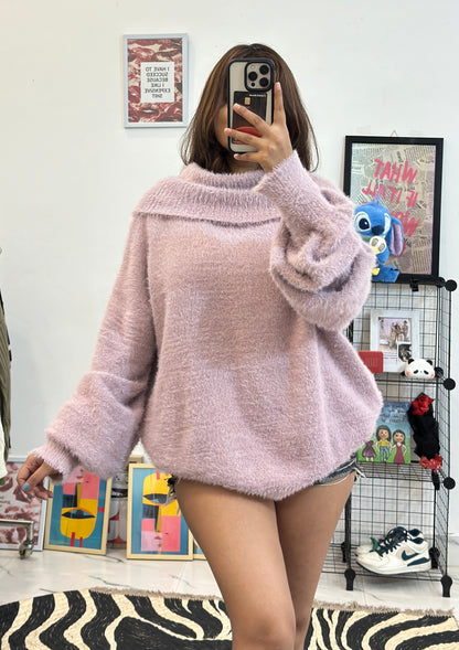 Oversized furry Korean sweater (44-46)
