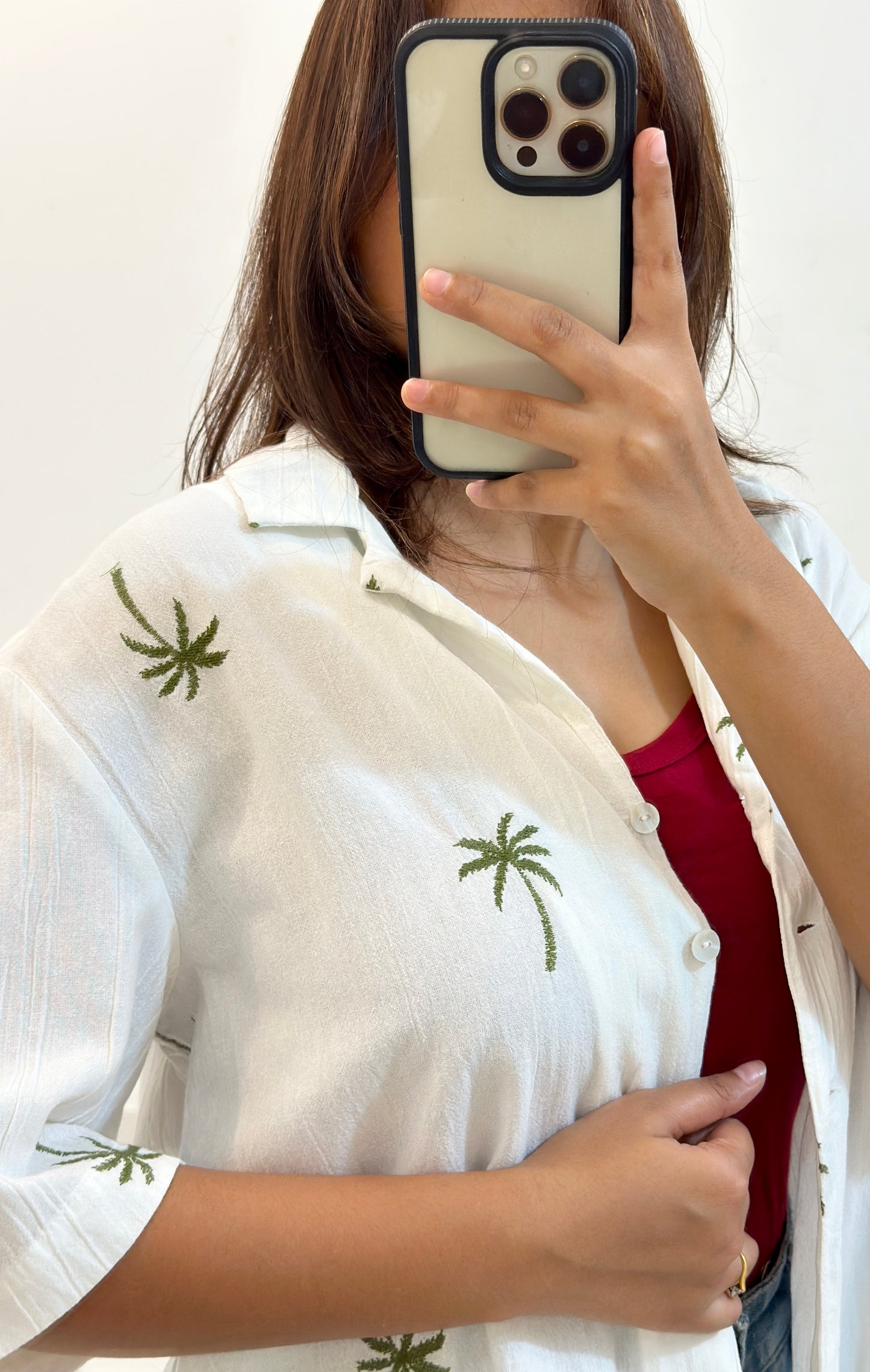 Cotton embroidered shirt (36-38)