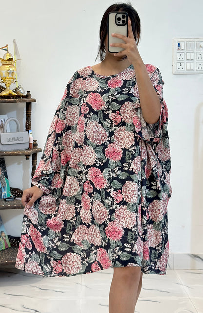 Plus size top (54-58)