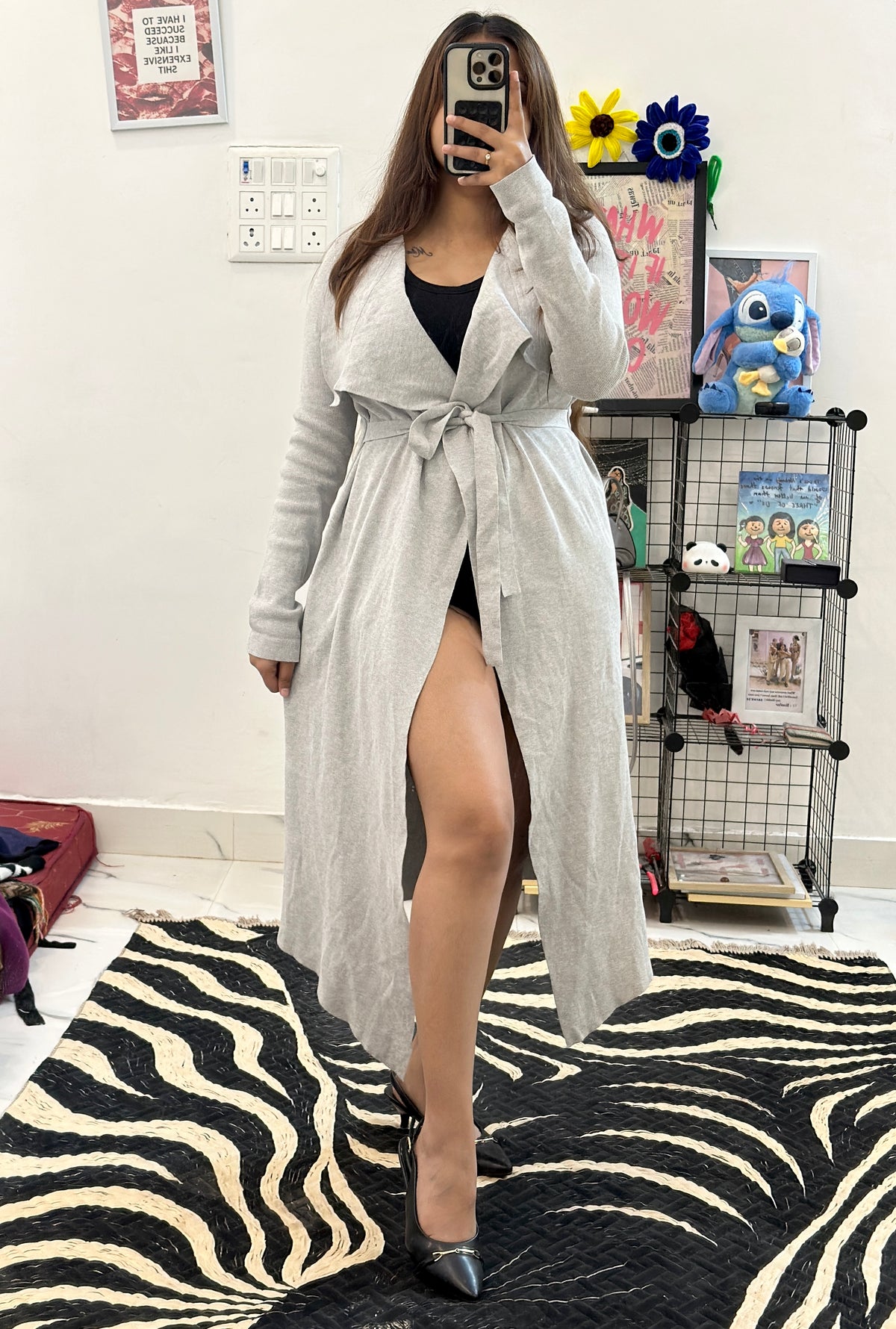 Woollen long shrug (34-36)