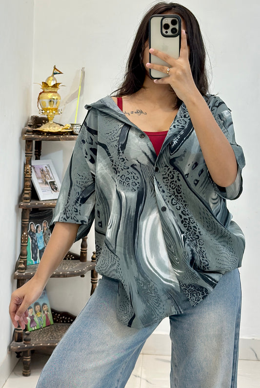Oversized vintage shirt (42-44)
