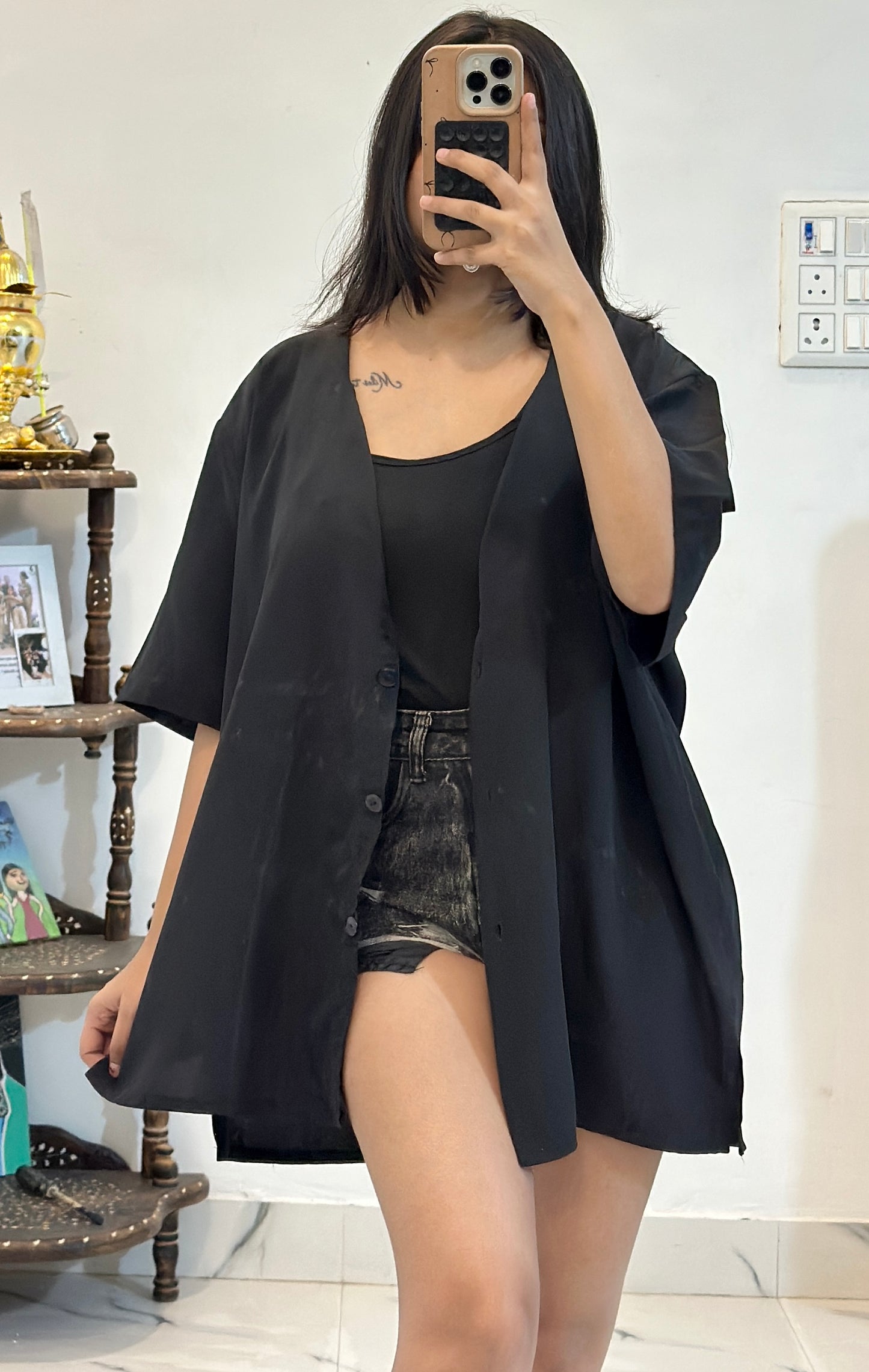 Oversized black top (42-44)