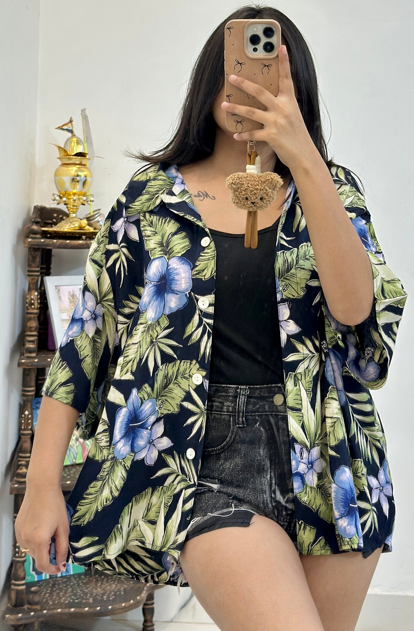 Oversized shirt (46-48)