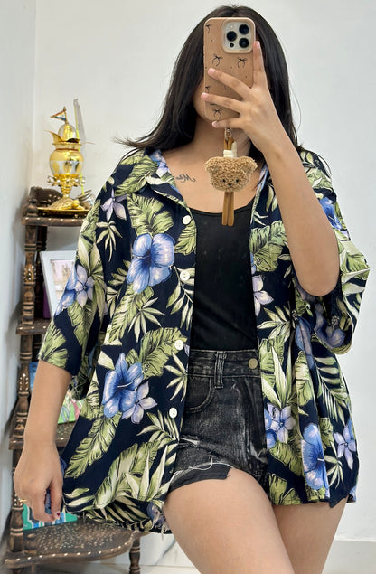 Oversized shirt (46-48)