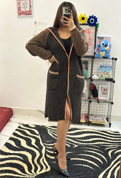 Long woollen shrug (34-38)