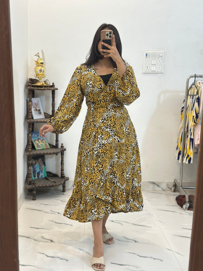 Pretty dress (38-40)