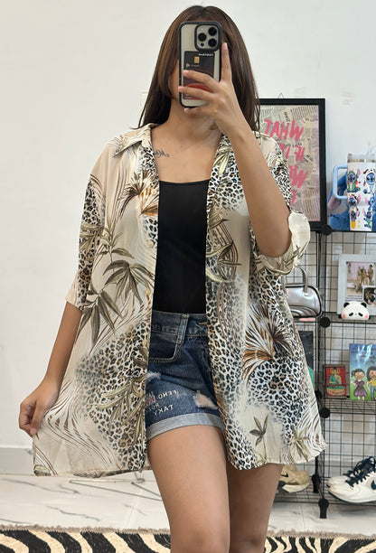 Oversized shirt (42-44)