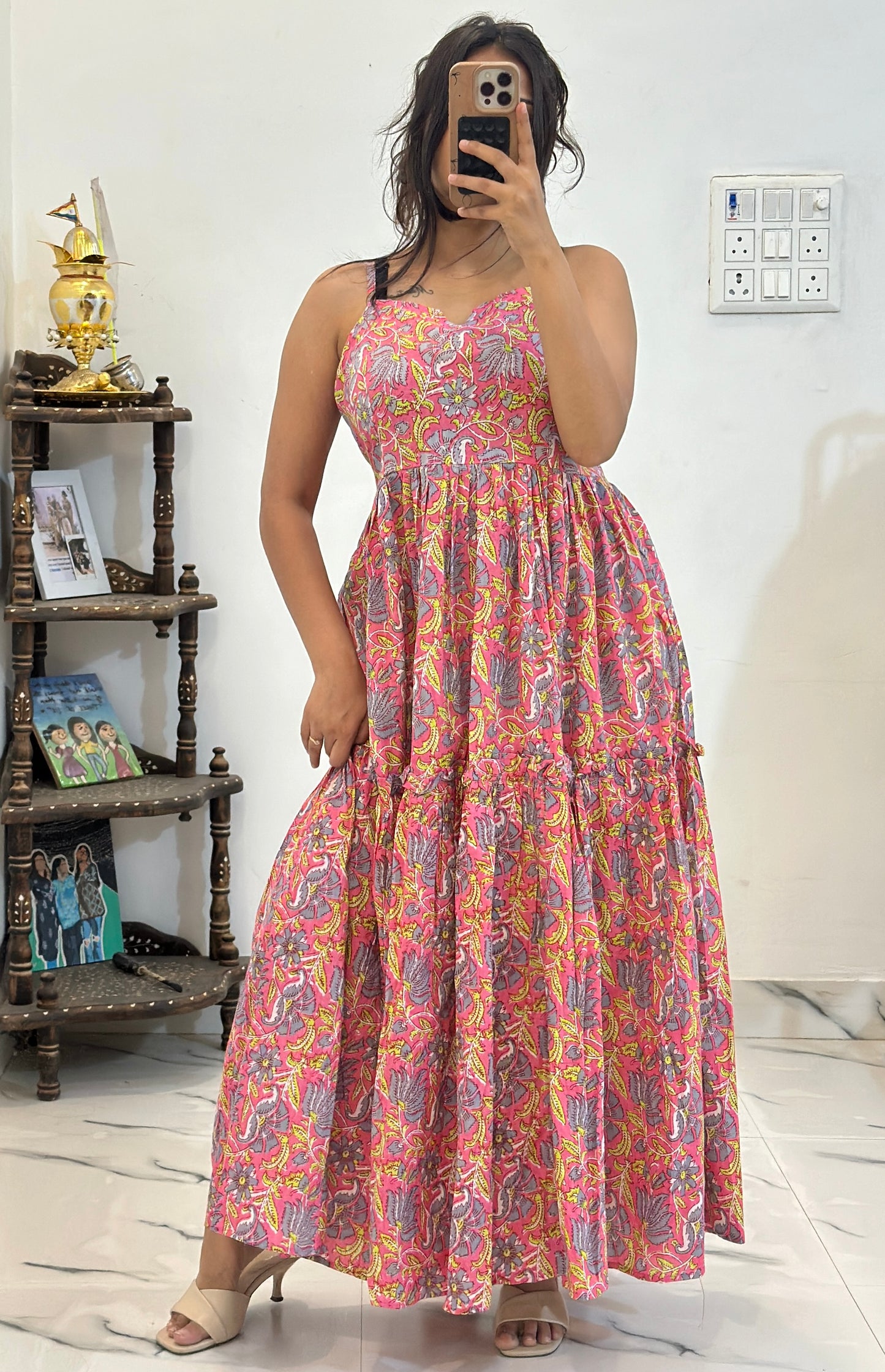 Pretty cotton dress (M-L)
