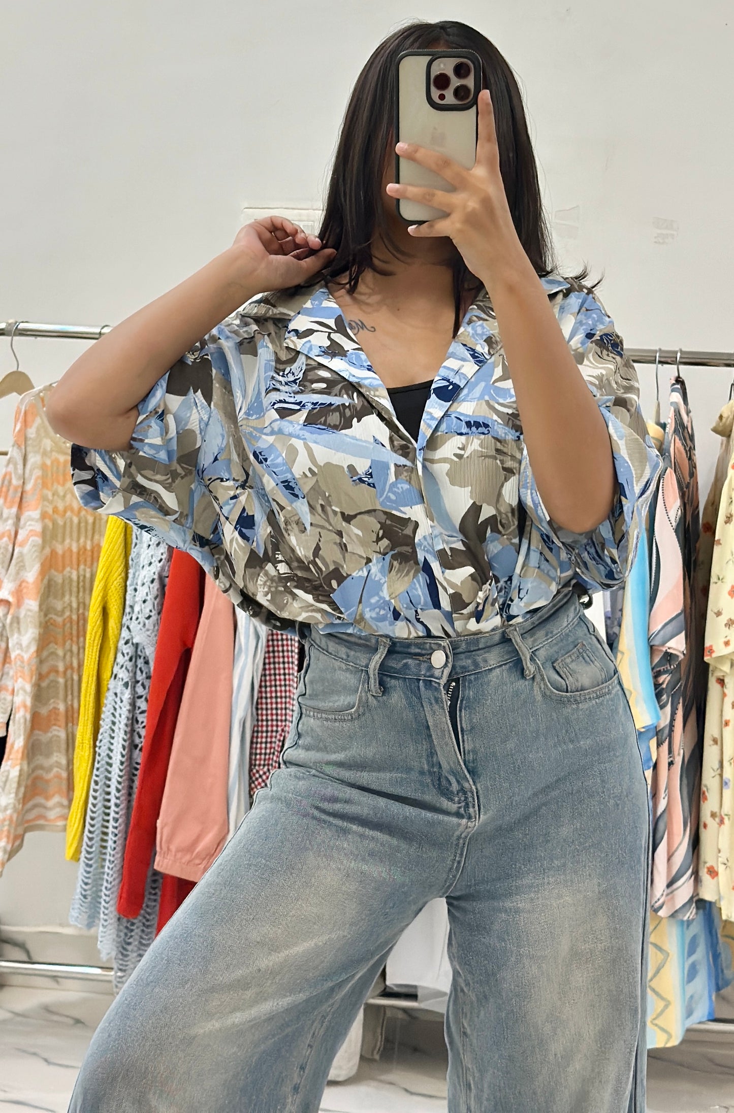 Oversized vintage shirt (44-46)