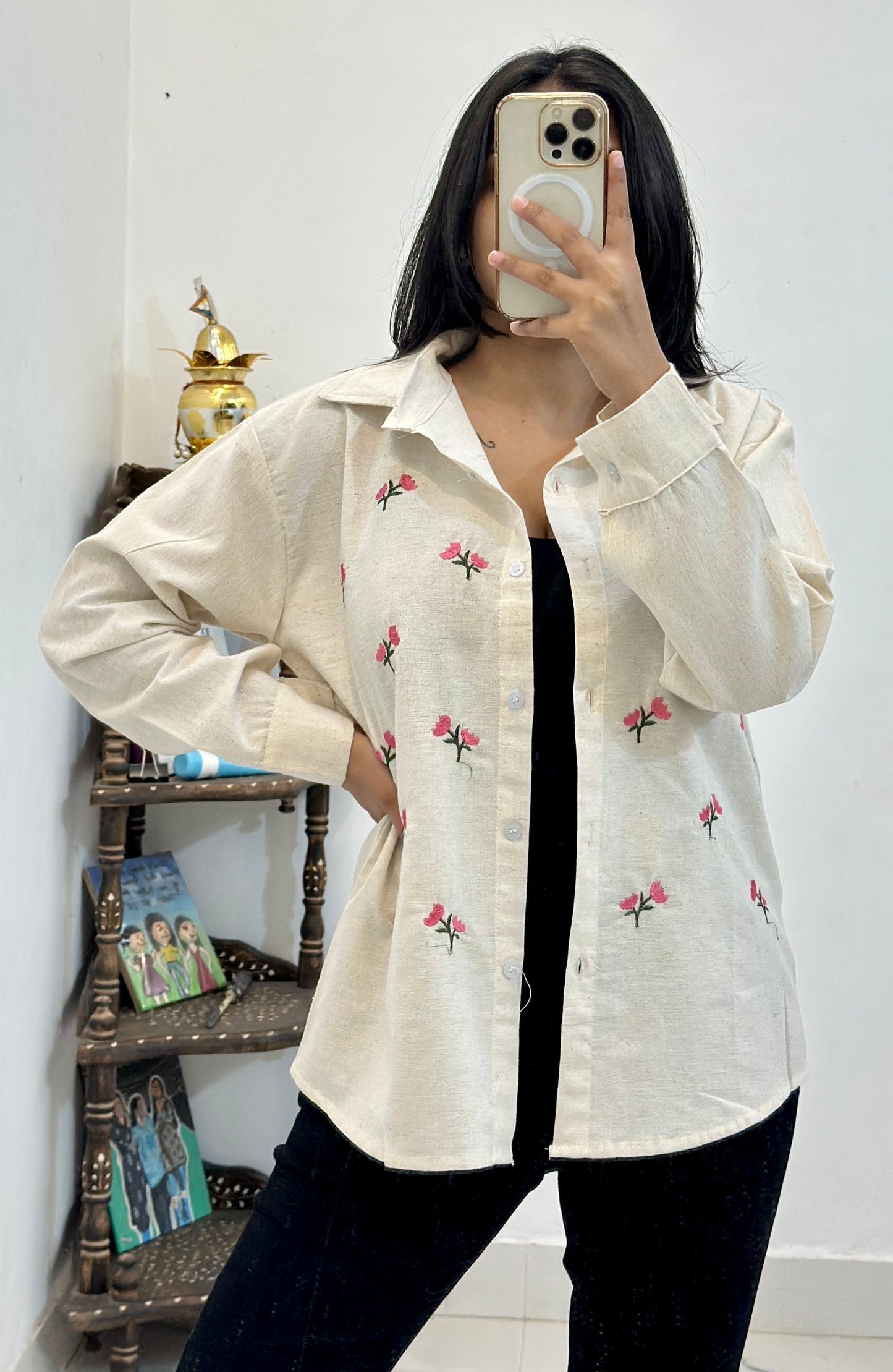 Linen embroidered shirt (38-40)