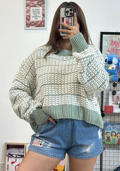 Oversized sweater (44-46)