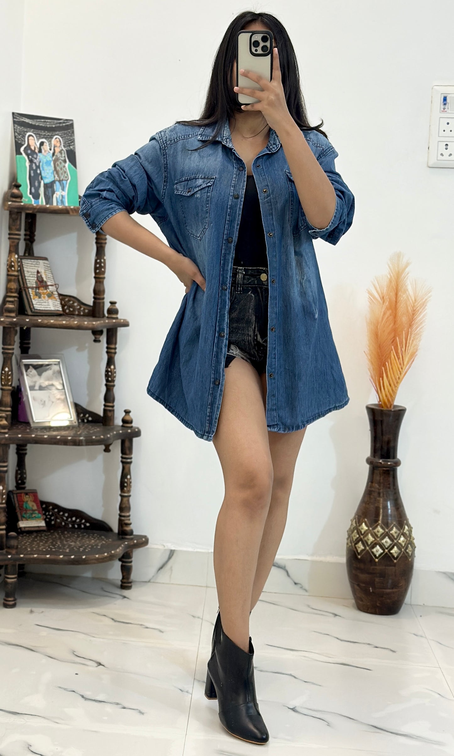 Oversized denim shirt (40-42)