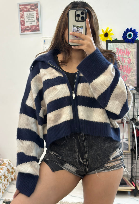Oversized Korean zipper sweater (44-46)